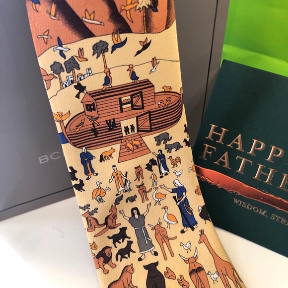 Noah’s Ark Silk Tie - Picture 3 of 4